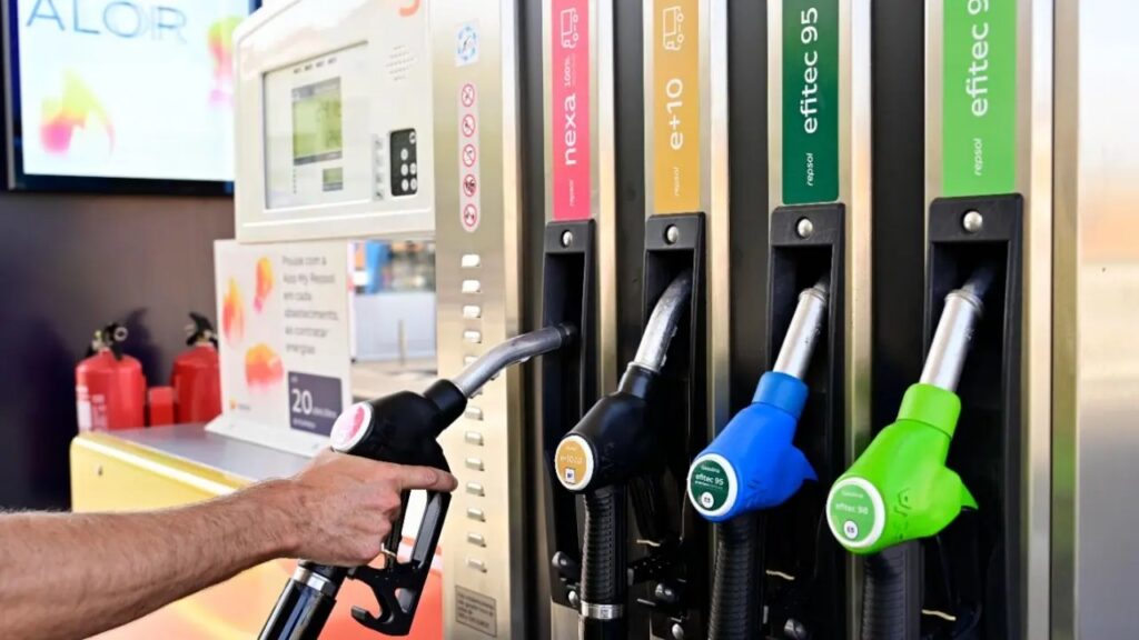 Las mejores apps para ver el precio de todas las gasolineras y ahorrar dinero: diésel, GLP y más